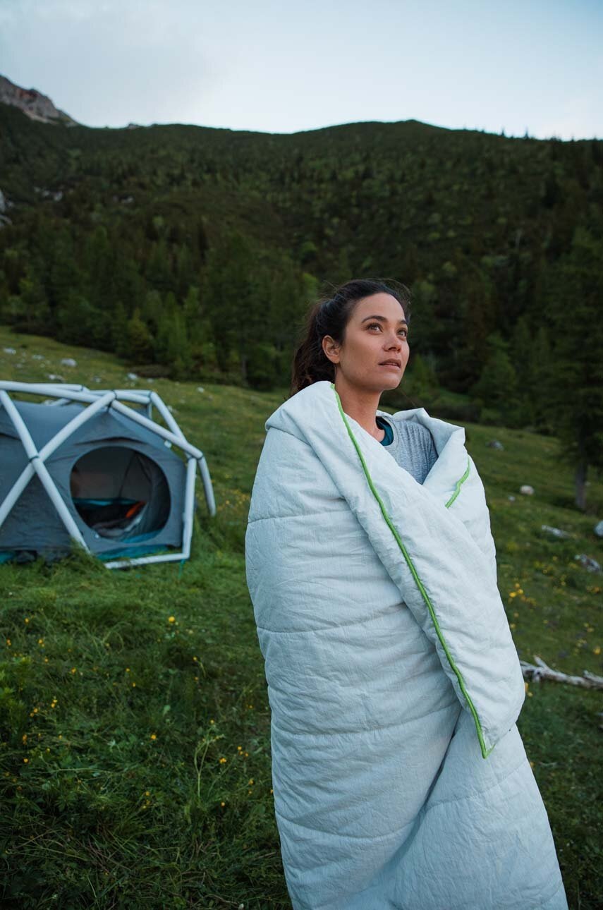 Πάπλωμα για όλες τις εποχές Blackroll Recovery Blanket 135 x 200 cm φωτογραφία