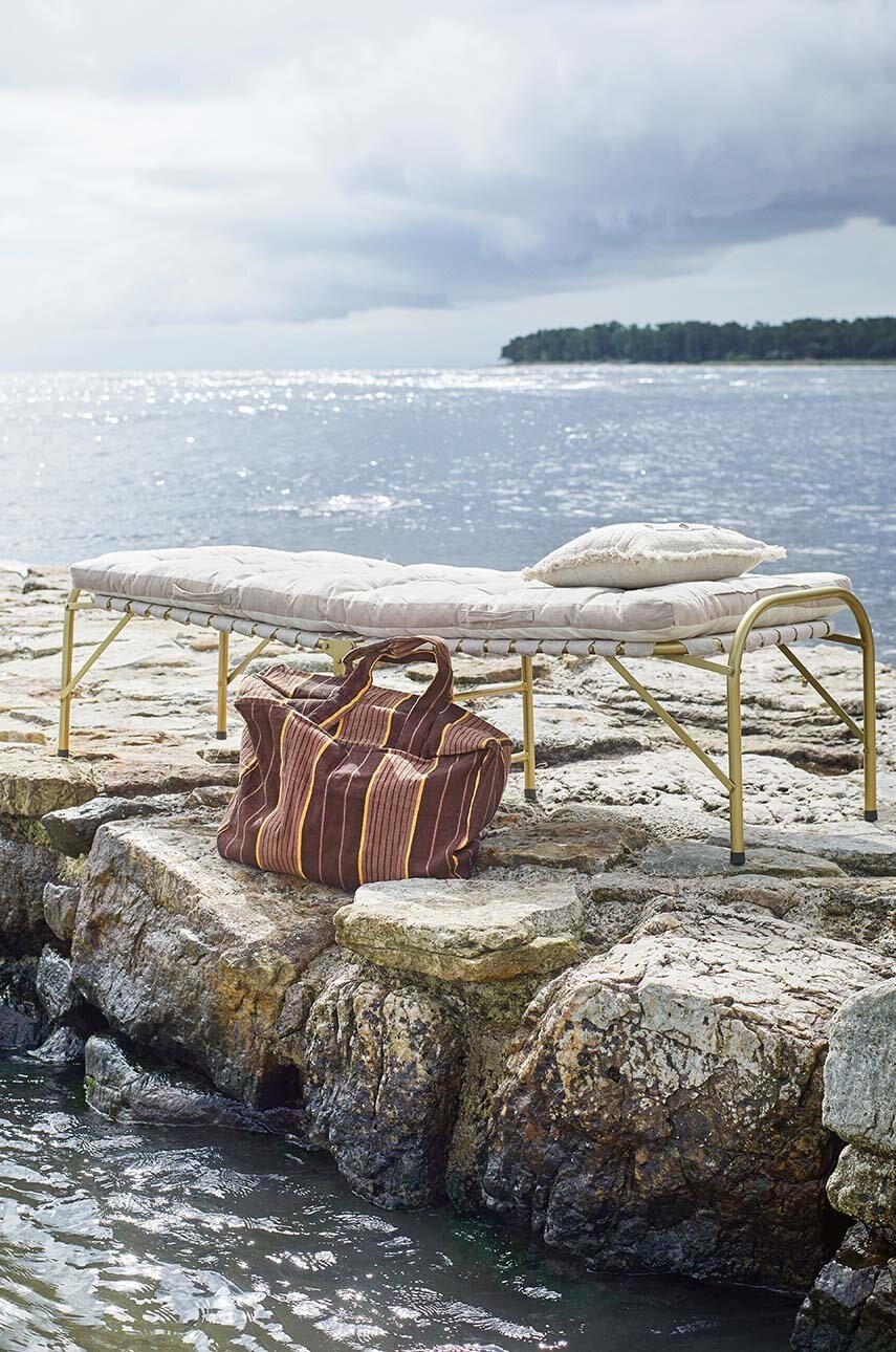 Skládací lehátko Madam Stoltz (obrázek 3)