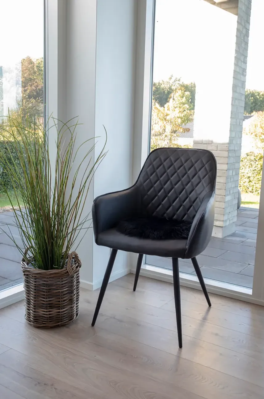 Podsedák na stoličku House Nordic Lambskin Seat Artificial