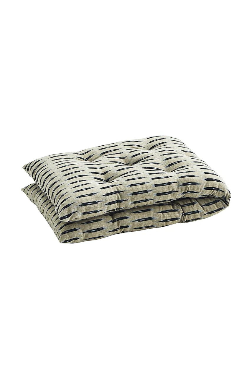 Madam Stoltz saltea Ikat