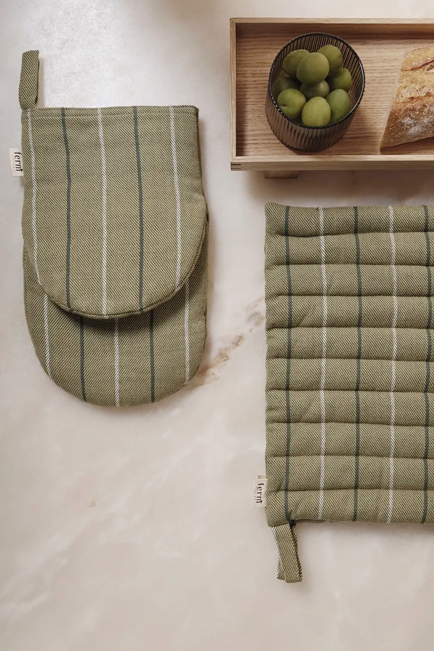 Γάντια κουζίνας ferm LIVING Ito Oven Mitt 20-pack χρώμα: πράσινο φωτογραφία