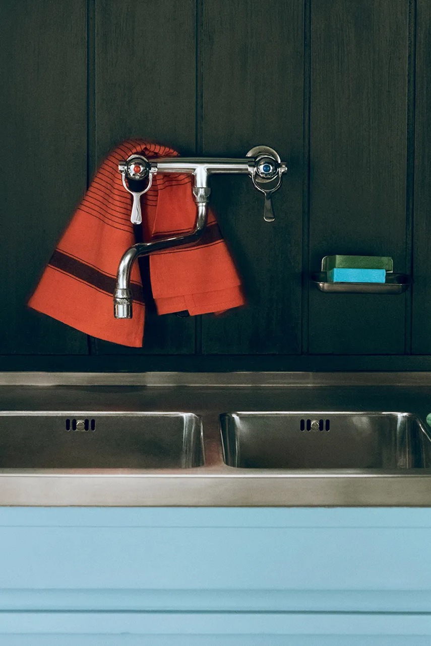 Πανί κουζίνας HAY Linear 52 x 80 cm χρώμα: πορτοκαλί φωτογραφία