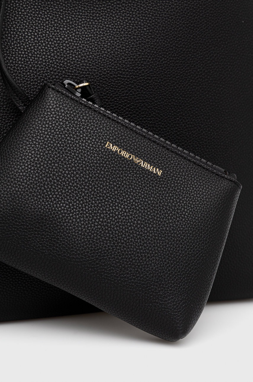 

Сумочка Emporio Armani цвет чёрный