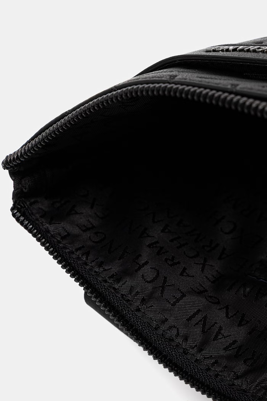 Armani Exchange taštička pánská z imitace kůže (obrázek 5)