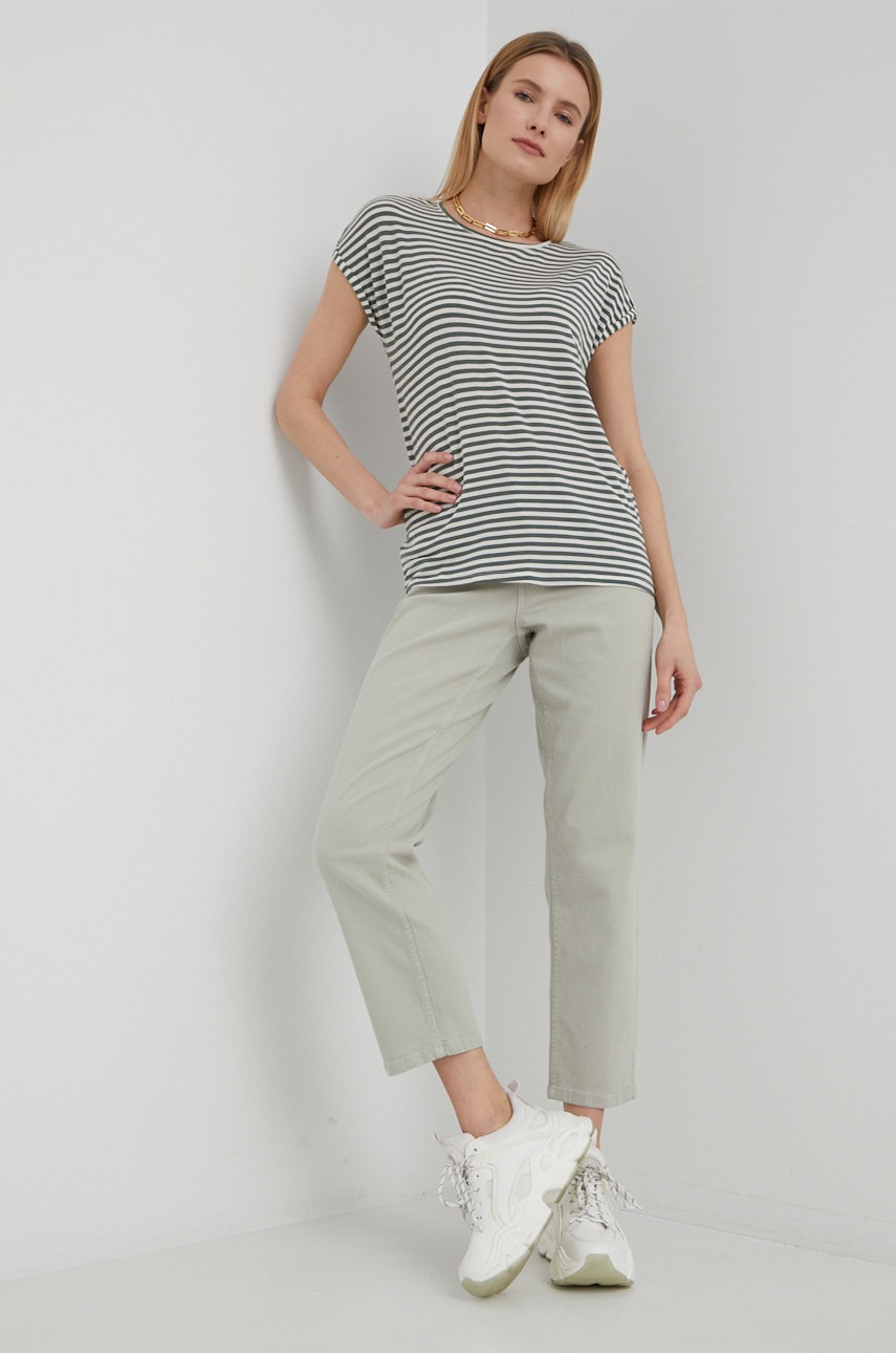

Футболка Vero Moda жіночий колір зелений
