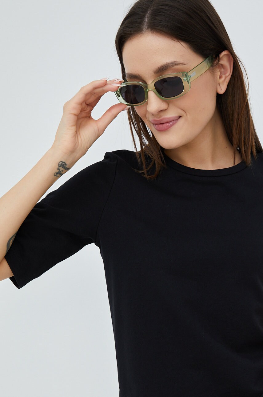 

Футболка Vero Moda женский цвет чёрный