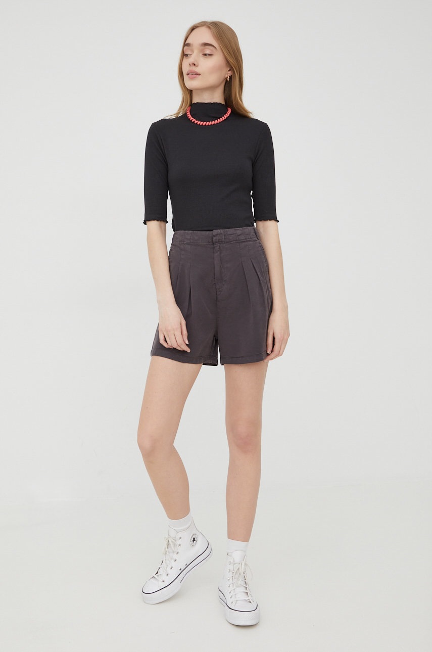 

Футболка Vero Moda жіночий колір чорний