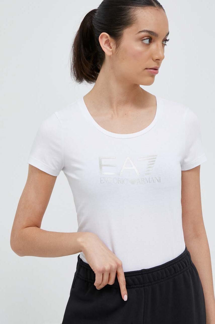 

Футболка EA7 Emporio Armani женская цвет белый