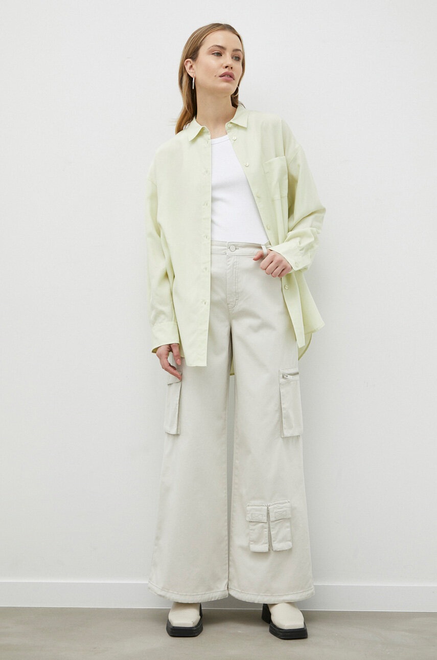 Top Gestuz Drew χρώμα: άσπρο φωτογραφία