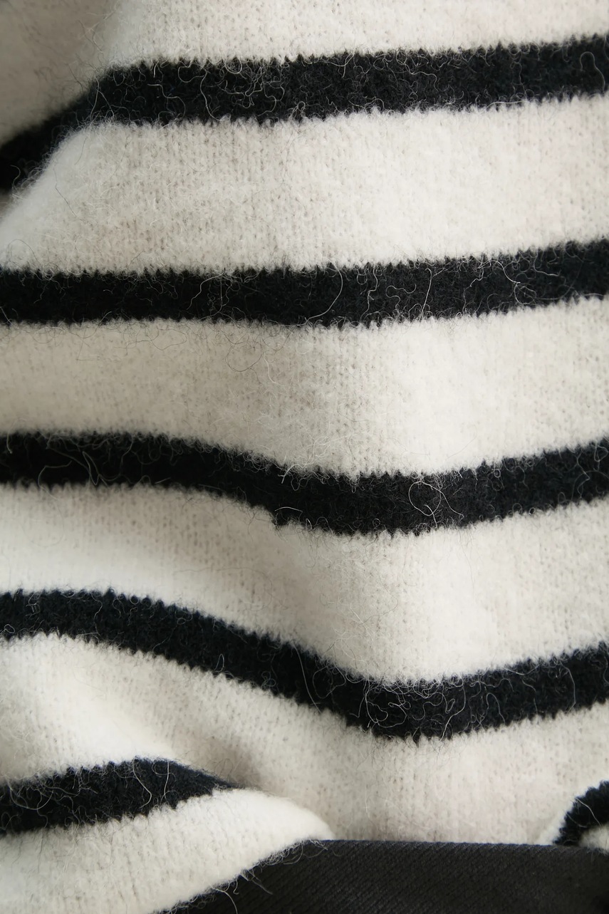 Πουλόβερ Gestuz χρώμα: μπεζ, 10909814 φωτογραφία