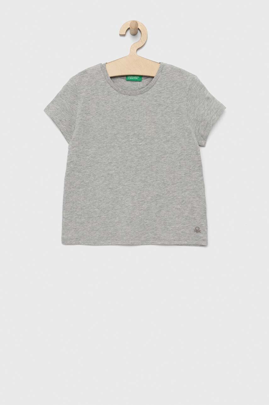 United Colors of Benetton tricou de bumbac pentru copii culoarea gri, neted United Colors of Benetton tricou de bumbac pentru copii culoarea gri, neted