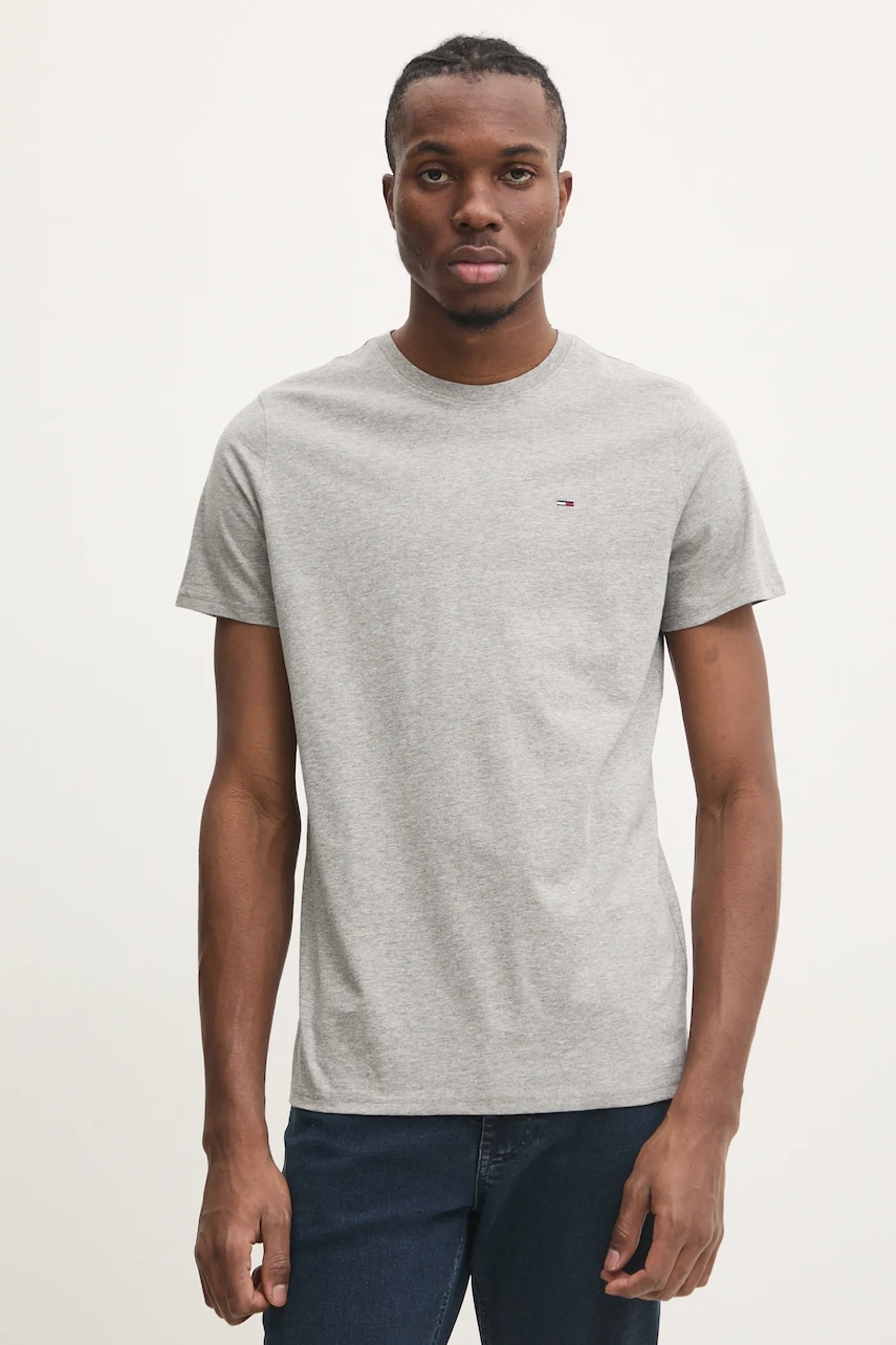 Tommy Jeans tricou din bumbac barbati, culoarea gri, neted, DM0DM04411 Tommy Jeans tricou din bumbac barbati, culoarea gri, neted, DM0DM04411