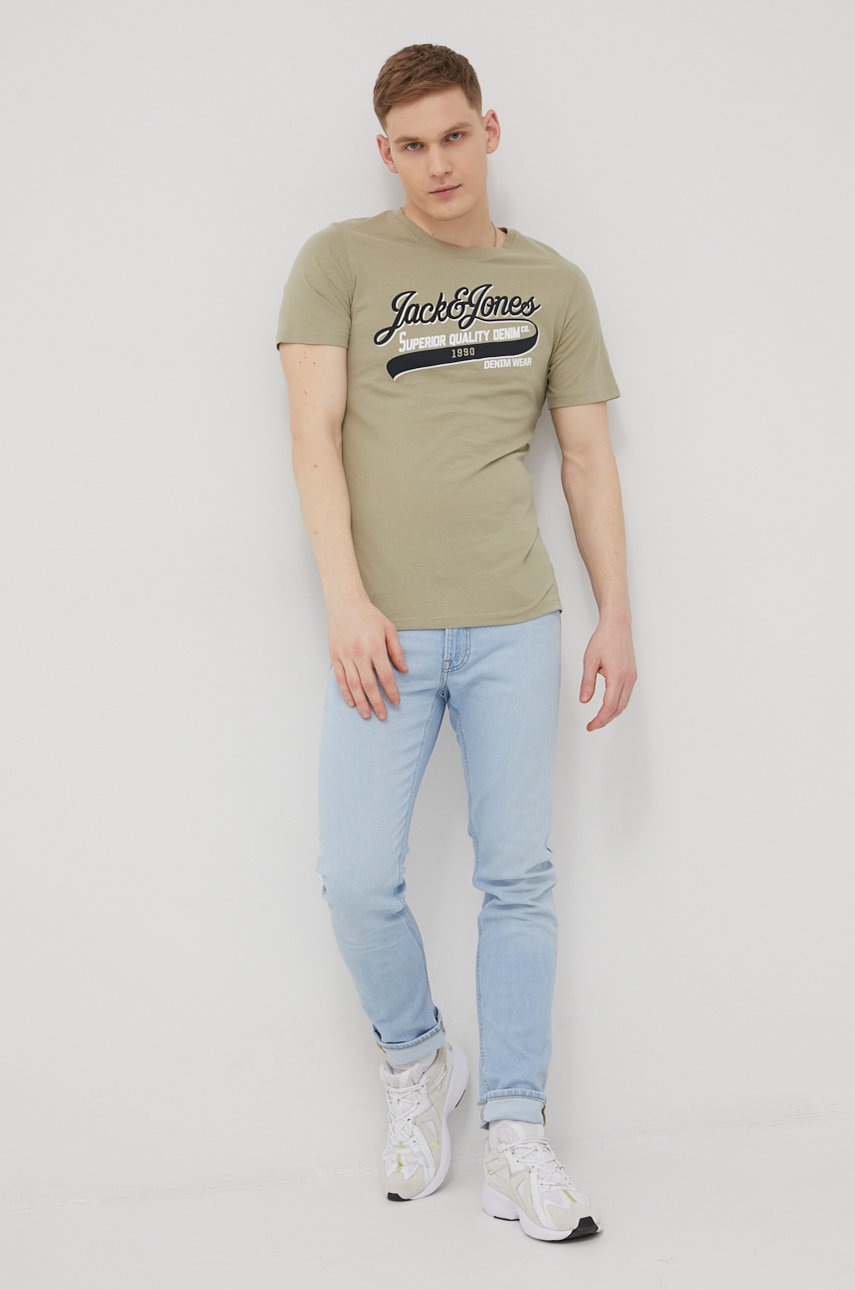 

Бавовняна футболка Jack & Jones колір зелений з принтом