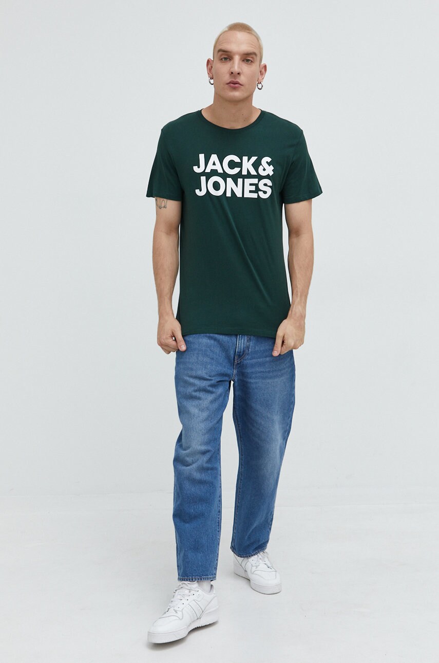 

Бавовняна футболка Jack & Jones колір зелений з принтом