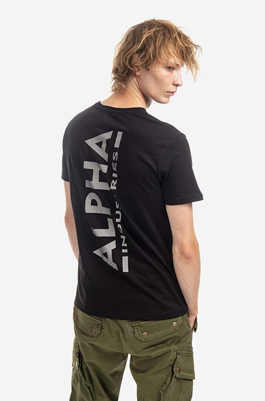 

Памучна тениска Alpha Industries в черно с принт, Черен