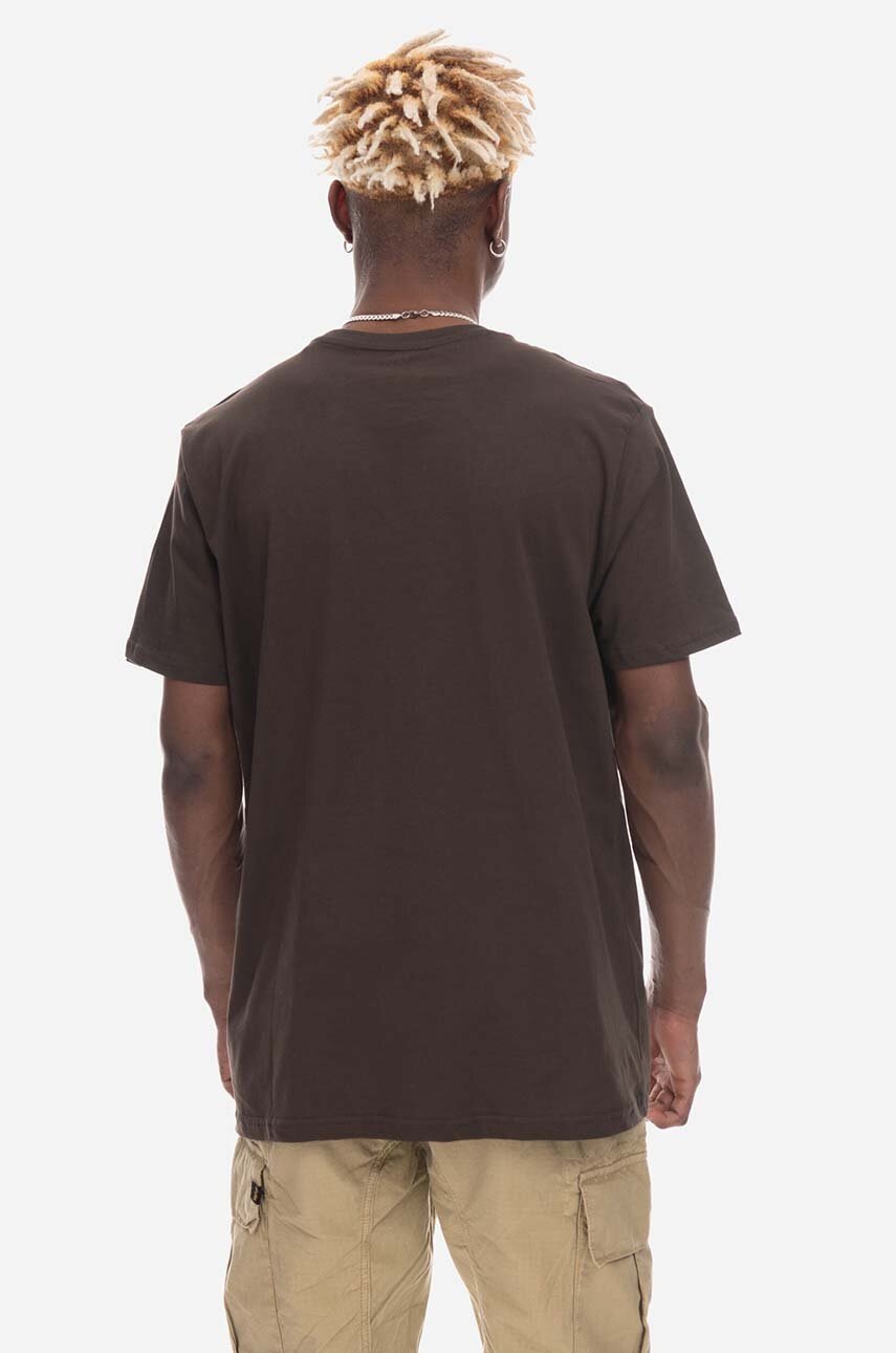 Βαμβακερό μπλουζάκι Alpha Industries Basic χρώμα: καφέ φωτογραφία
