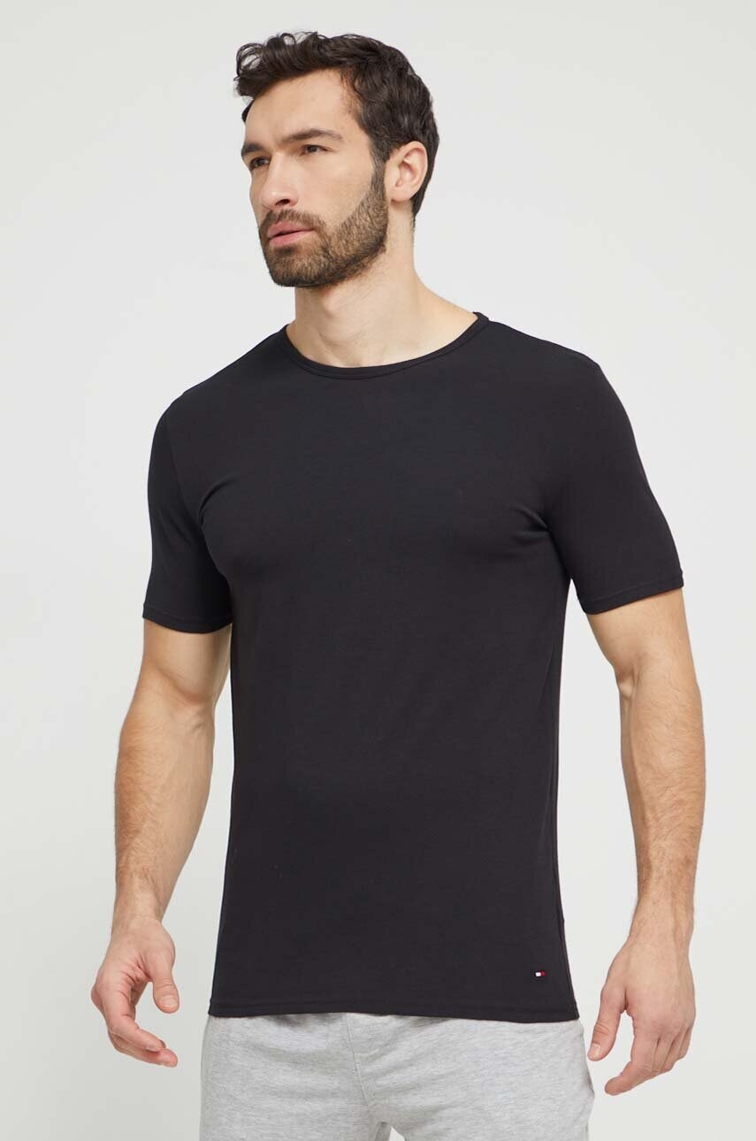 Levně Tričko Tommy Hilfiger 3-pack černá barva, UM0UM03138