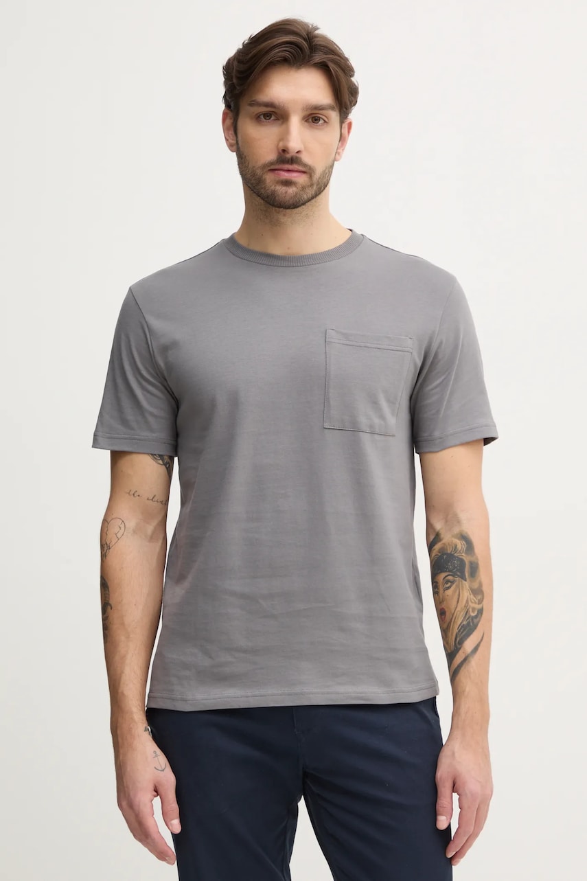 United Colors of Benetton tricou din bumbac barbati, culoarea gri, neted, 3BL0U10A8 United Colors of Benetton tricou din bumbac barbati, culoarea gri, neted, 3BL0U10A8