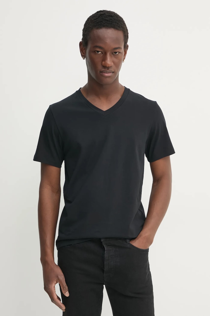 Filippa K tricou barbati, culoarea negru, neted, 28908 Filippa K tricou barbati, culoarea negru, neted, 28908