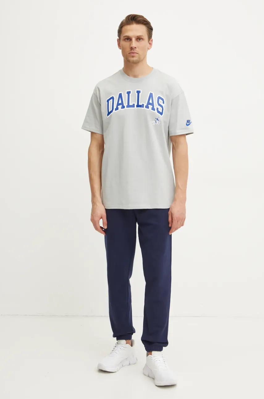 Хлопковая футболка Nike Dallas Cowboys мужская цвет серый с принтом 01AY-09D-V6Z-NP1 Хлопковая футболка Nike Dallas Cowboys мужская цвет серый с принтом 01AY-09D-V6Z-NP1