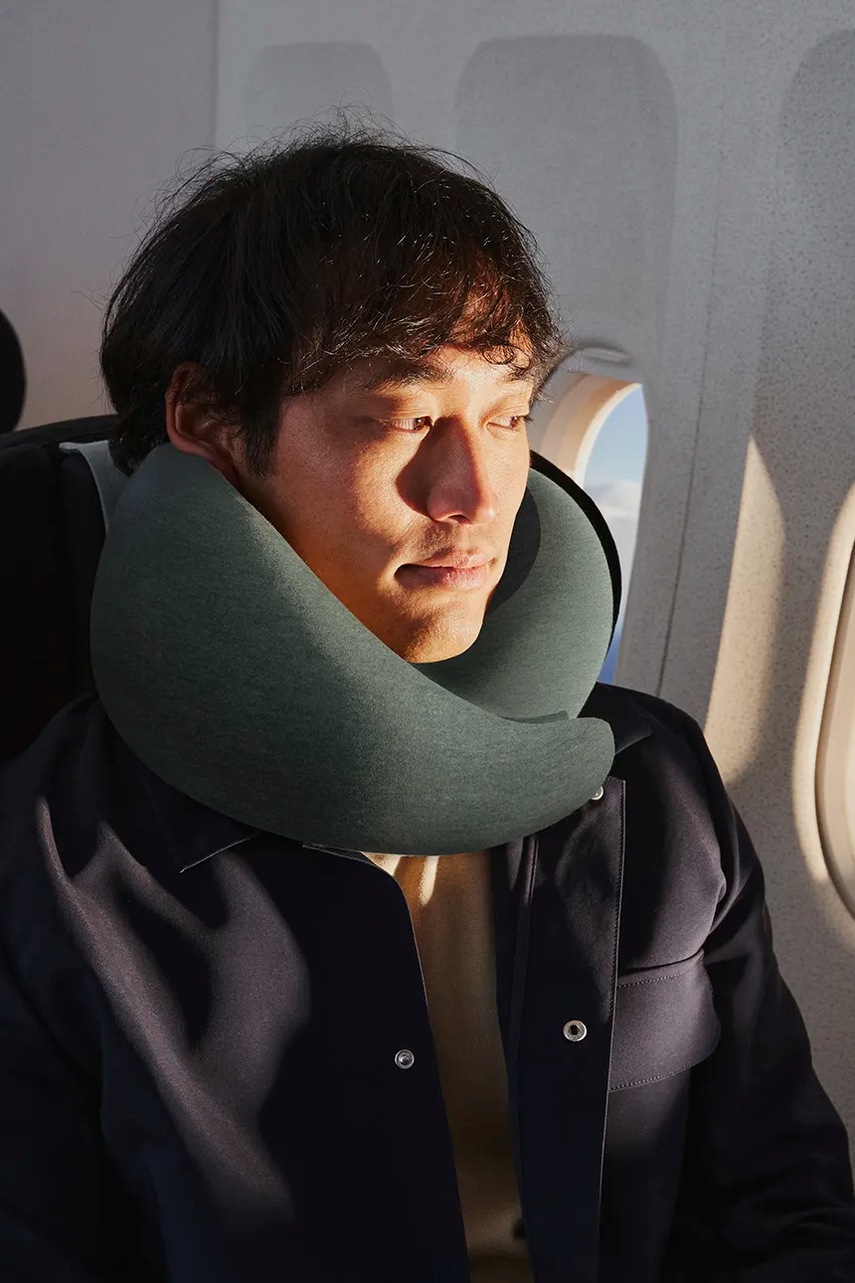 Μαξιλάρι κάτω από το λαιμό Ostrichpillow Go Green Moss φωτογραφία