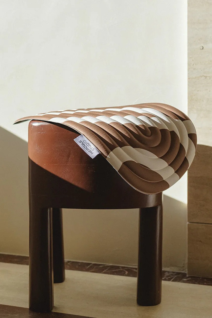 Στρώμα γυμναστικής Hercule Studio 36 x 58 x 0,8 cm χρώμα: καφέ φωτογραφία