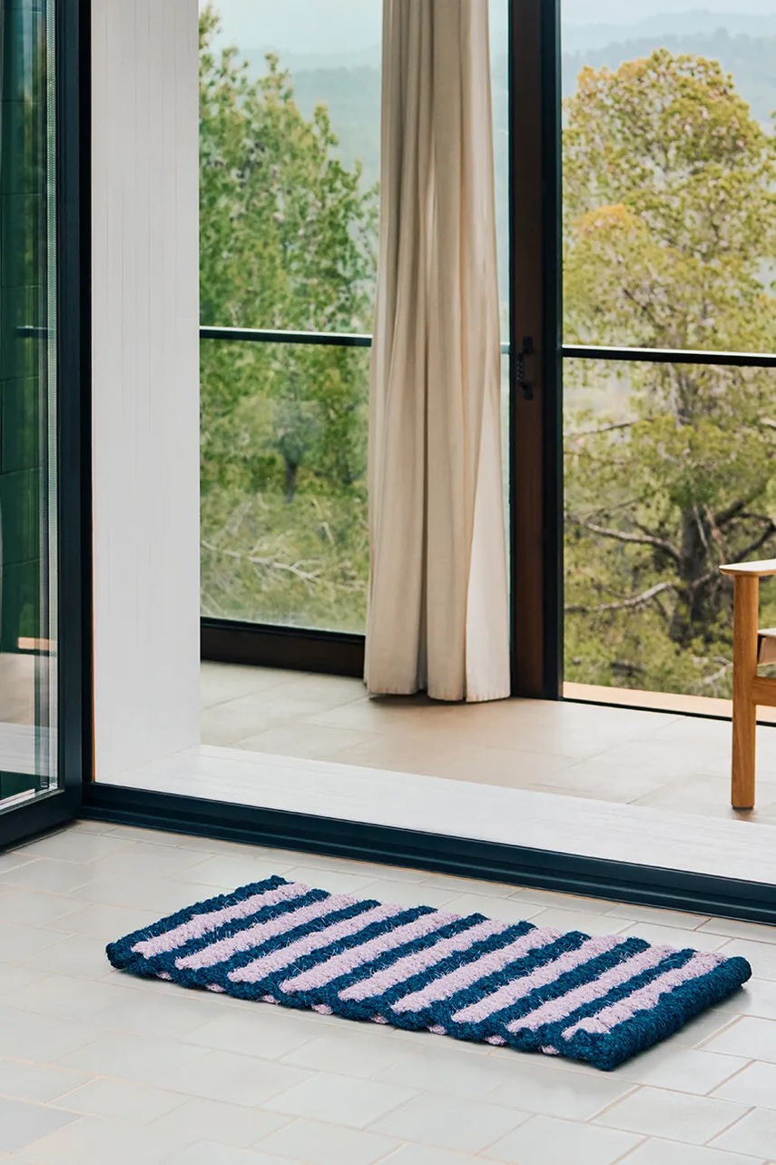 Χαλάκι HAY Coco 40 x 80 cm χρώμα: μοβ φωτογραφία