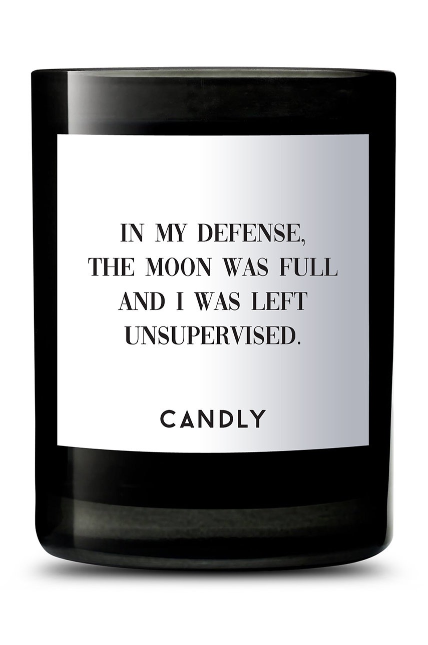

Candly Ароматна соева свещ In my defence 250 g, Черен