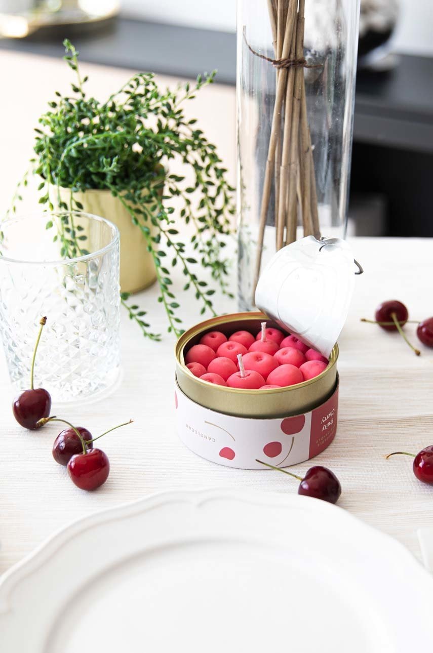 CandleCan Vonná svíčka CandleCan Fruity Cherry (obrázek 5)