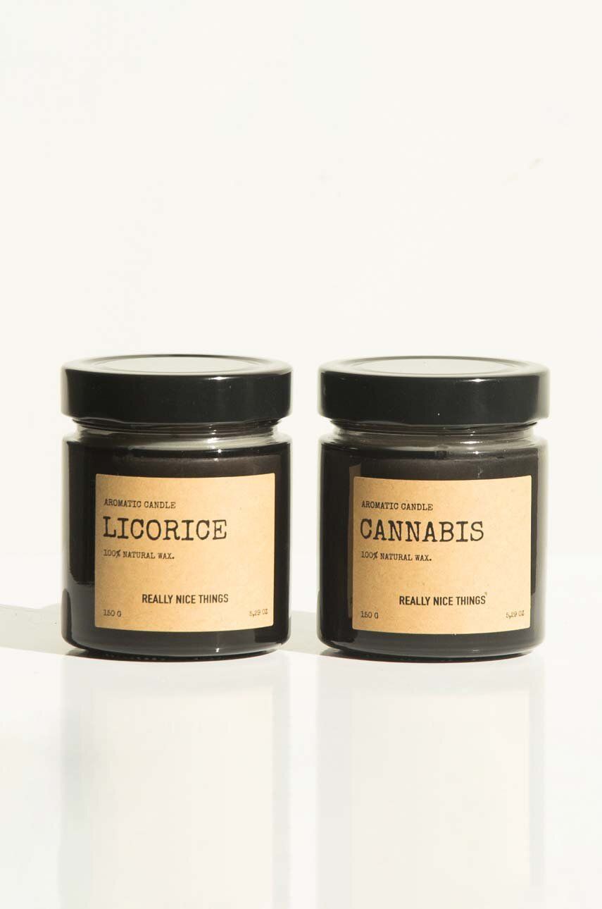 Really Nice Things set de lumânări parfumate Cannabis & Licorice 2 x 100 g 2-pack