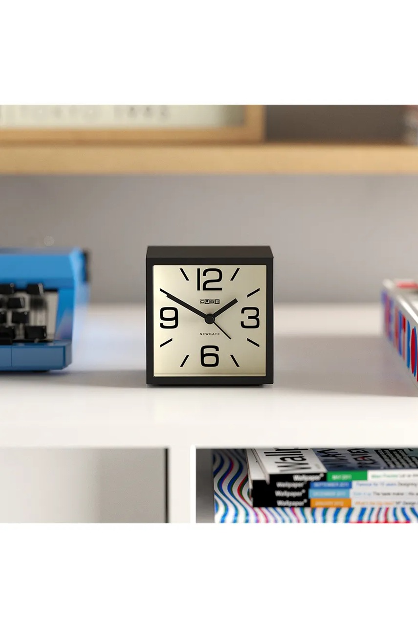 Ξυπνητήρι Newgate Réveil 10,5 x 10,5 x 8 cm φωτογραφία