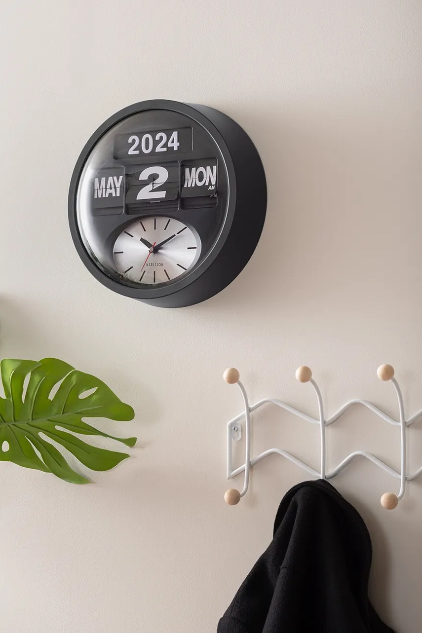 Nástěnné hodiny Karlsson Round Flip 32,5 cm (obrázek 4)