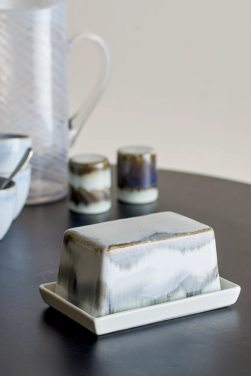 Βουτυριέρα Bloomingville Paula χρώμα: γκρι φωτογραφία