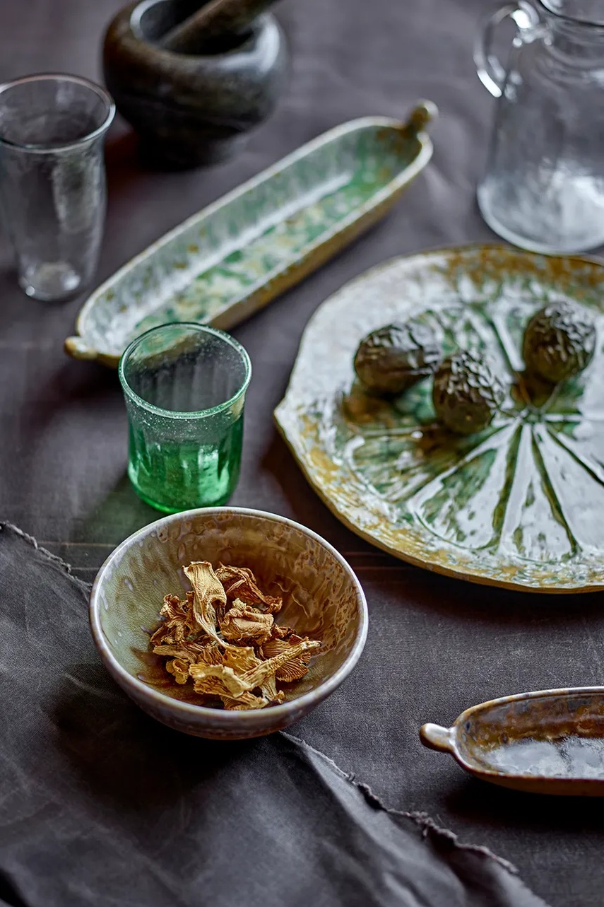 Πιάτο σερβιρίσματος Bloomingville Milani 23,5 x 3,5 x 5 cm χρώμα: πολύχρωμο φωτογραφία