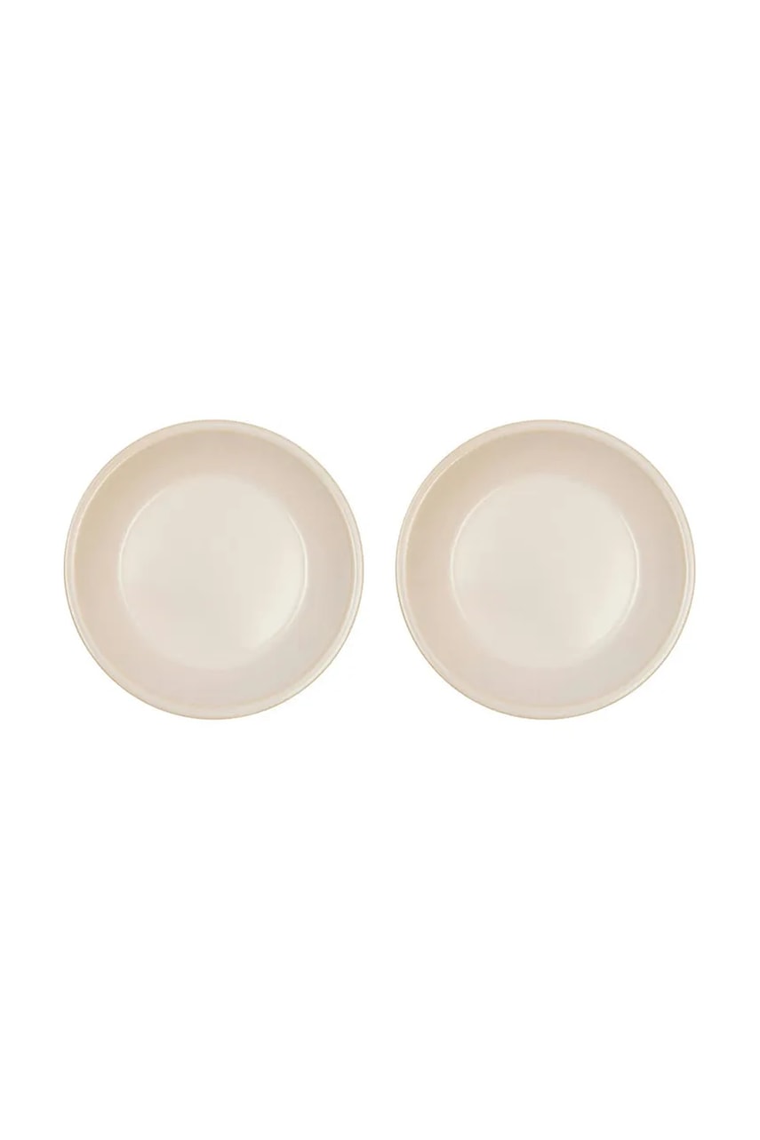 Levně Sada hlubokých talířů OYOY Yuka 19 x 19 x 4 cm 2-pack béžová barva