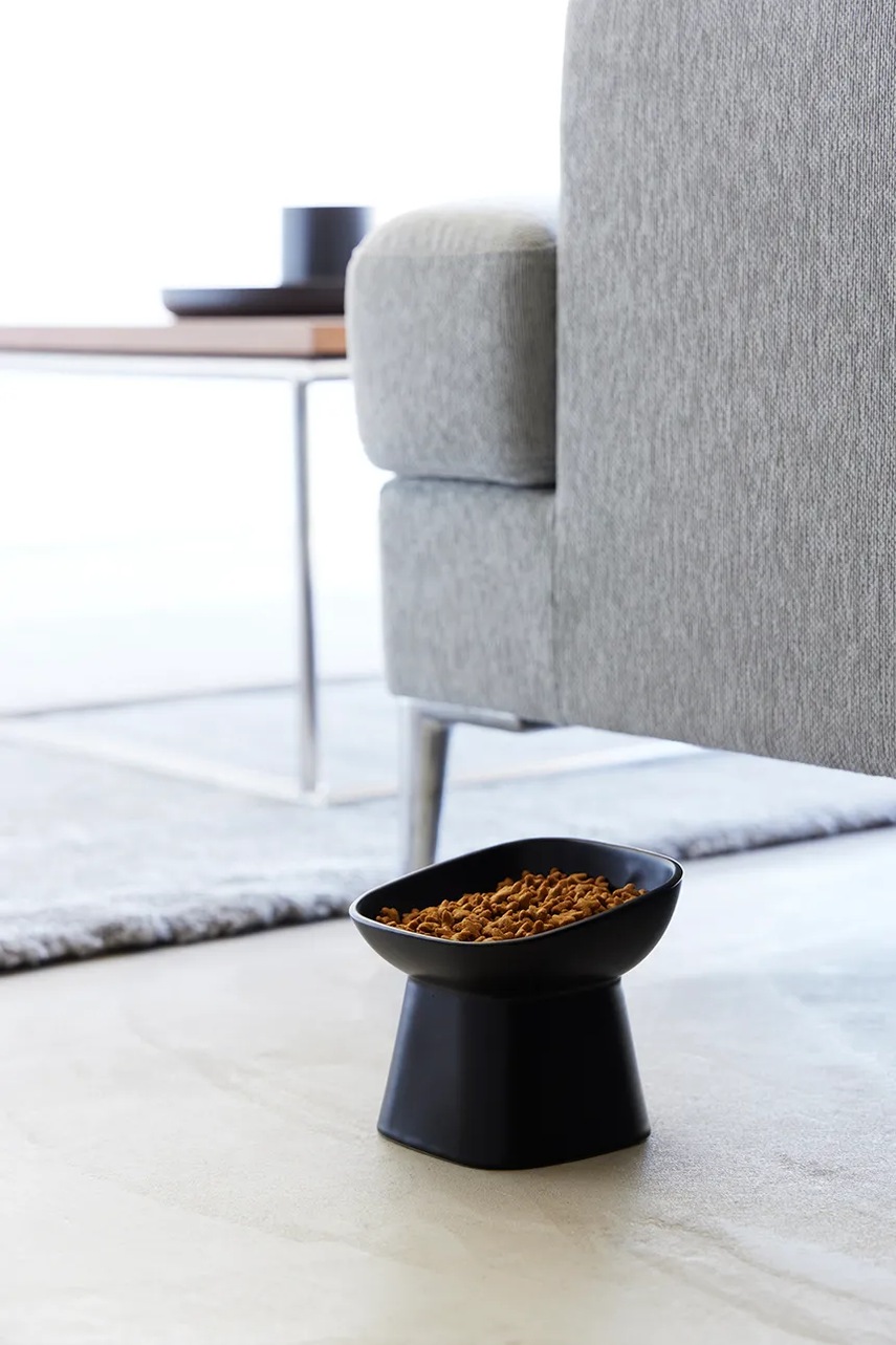 Μπολ για κατοικίδια Yamazaki Tower 200 ml χρώμα: μαύρο φωτογραφία