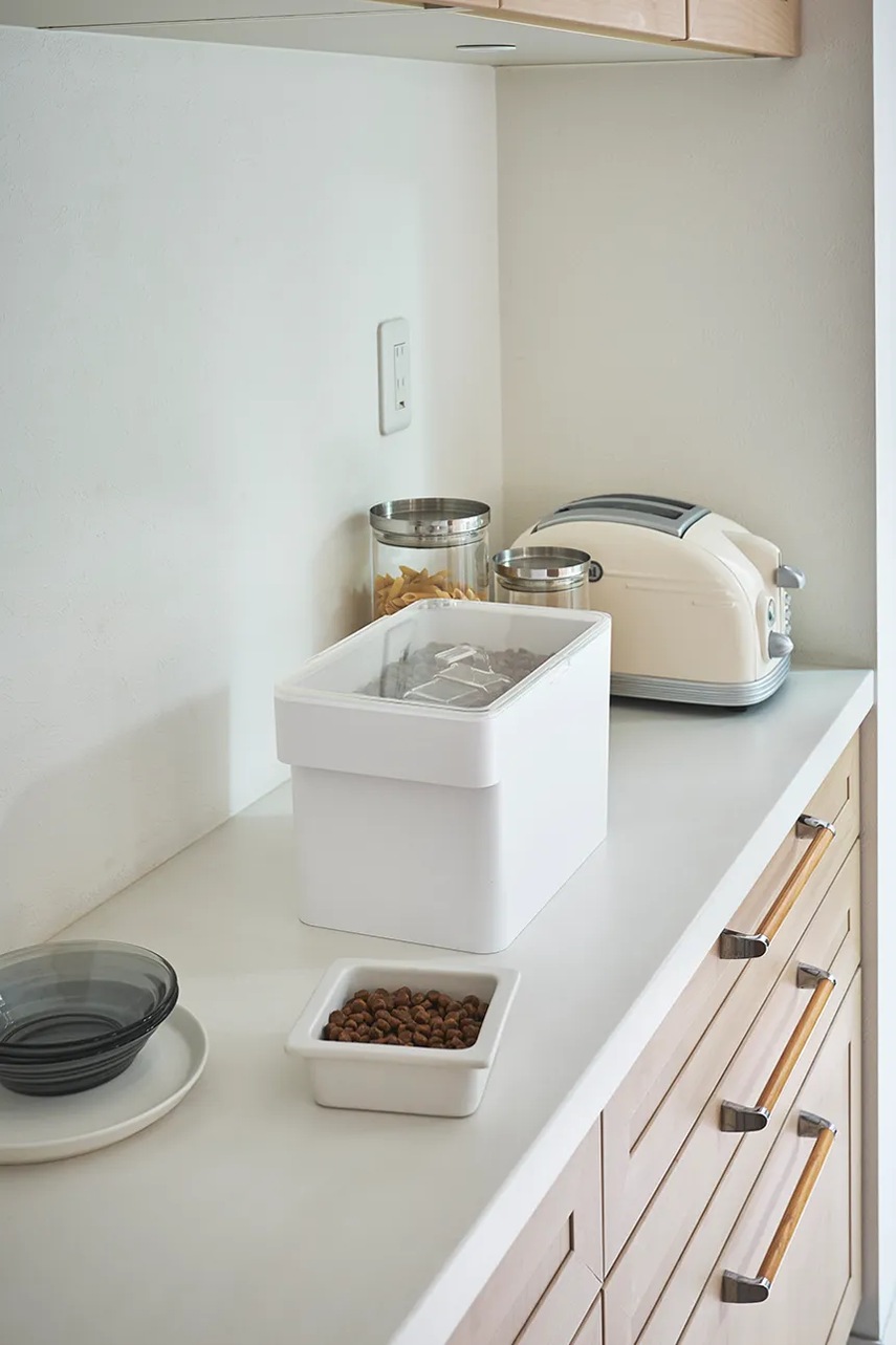 Δοχείο τροφής για κατοικίδια ζώα Yamazaki Tower 6 L φωτογραφία