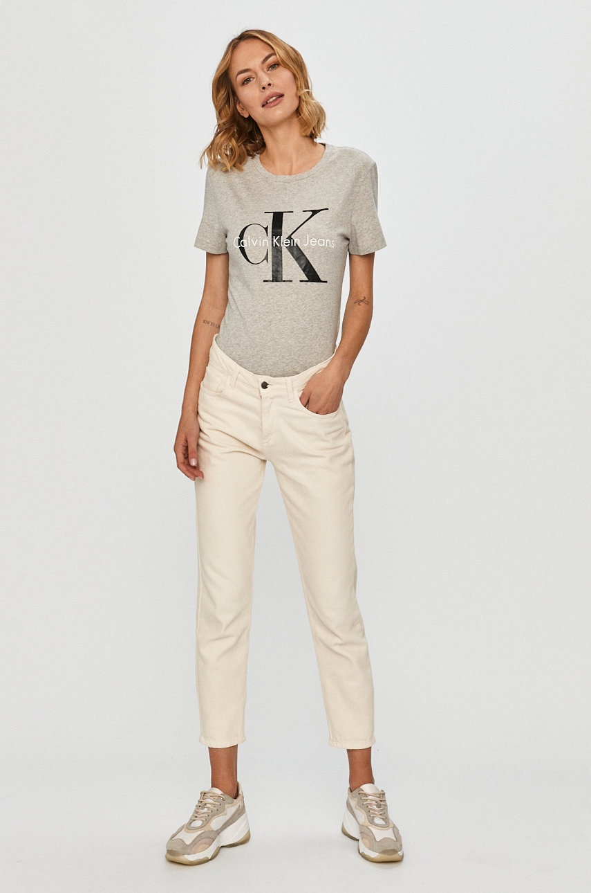 

Calvin Klein Jeans - Футболка
