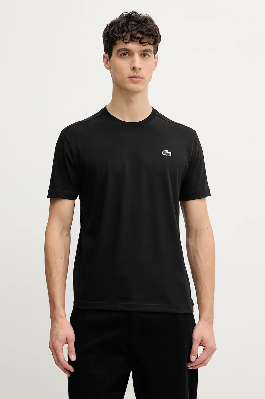 Lacoste tricou barbati, culoarea negru, neted Lacoste tricou barbati, culoarea negru, neted