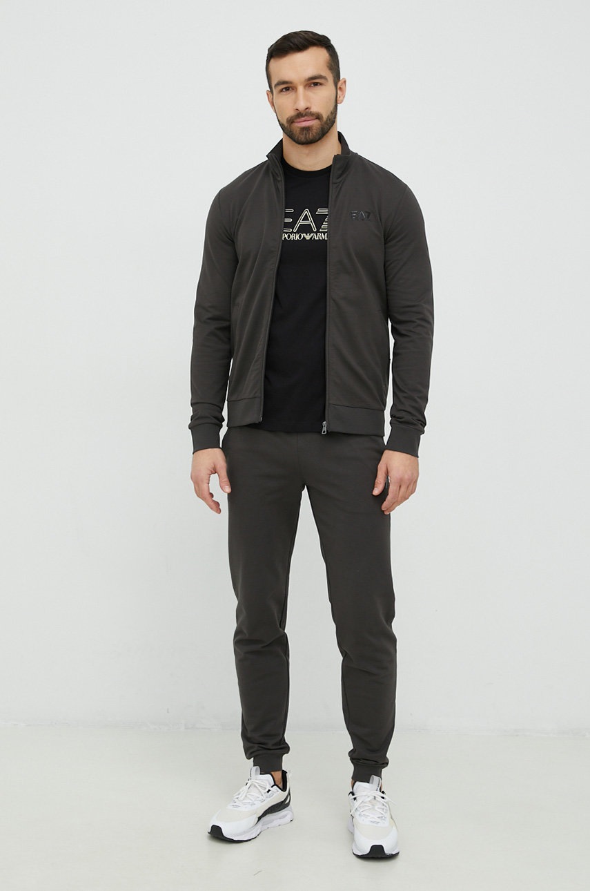 

Кофта EA7 Emporio Armani мужская цвет чёрный однотонная