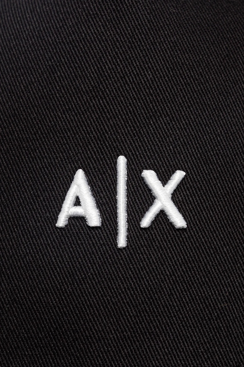 Кепка Armani Exchange цвет чёрный с аппликацией Кепка Armani Exchange цвет чёрный с аппликацией