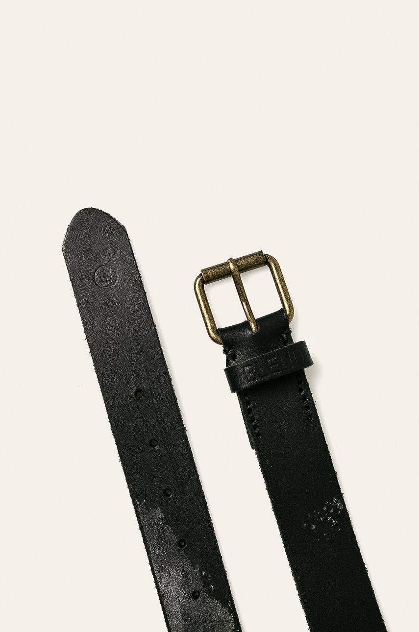 

735900