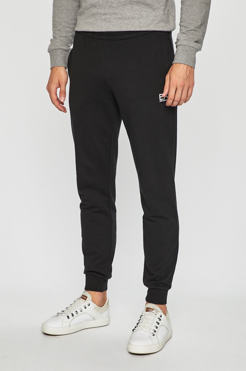 Ea7 Emporio Armani Pantaloni Barbati, Culoarea Negru, Material Neted