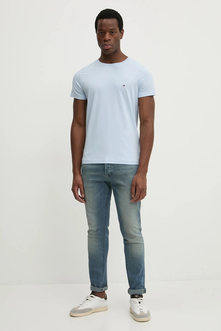 Футболка Tommy Hilfiger мужская однотонная MW0MW10800 Футболка Tommy Hilfiger мужская однотонная MW0MW10800