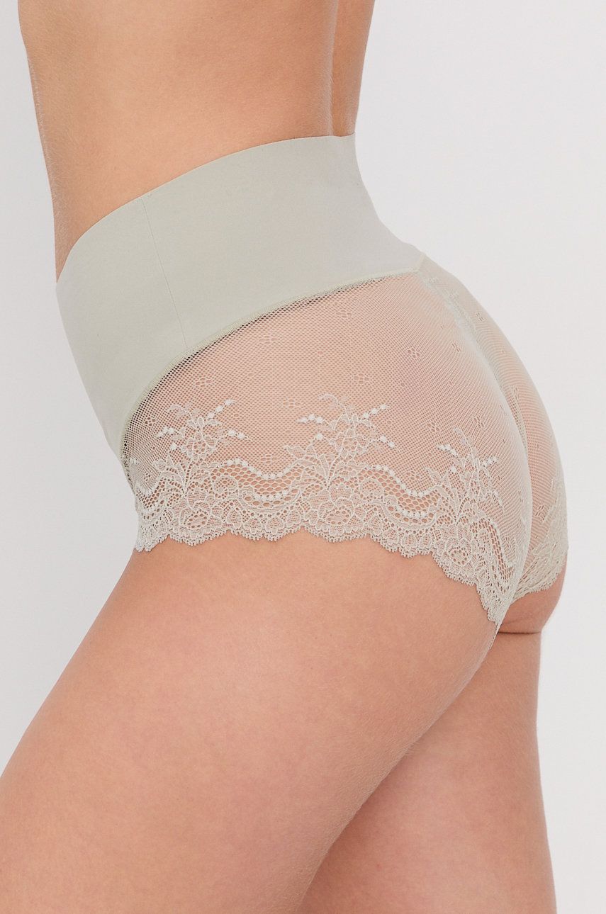 

Spanx - Моделирующие трусы Undie-Tectable Lace