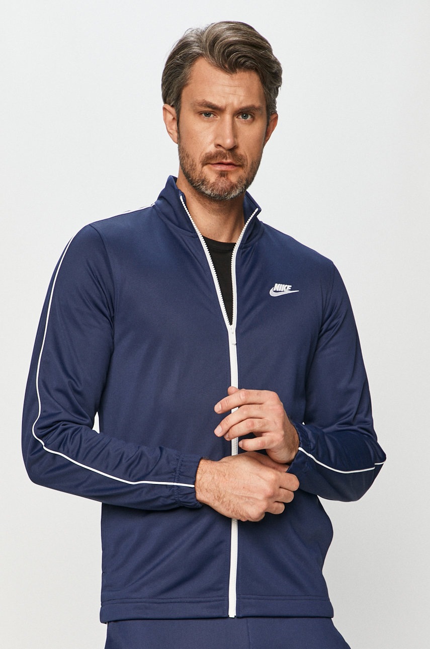 

Nike Sportswear - Спортивний костюм