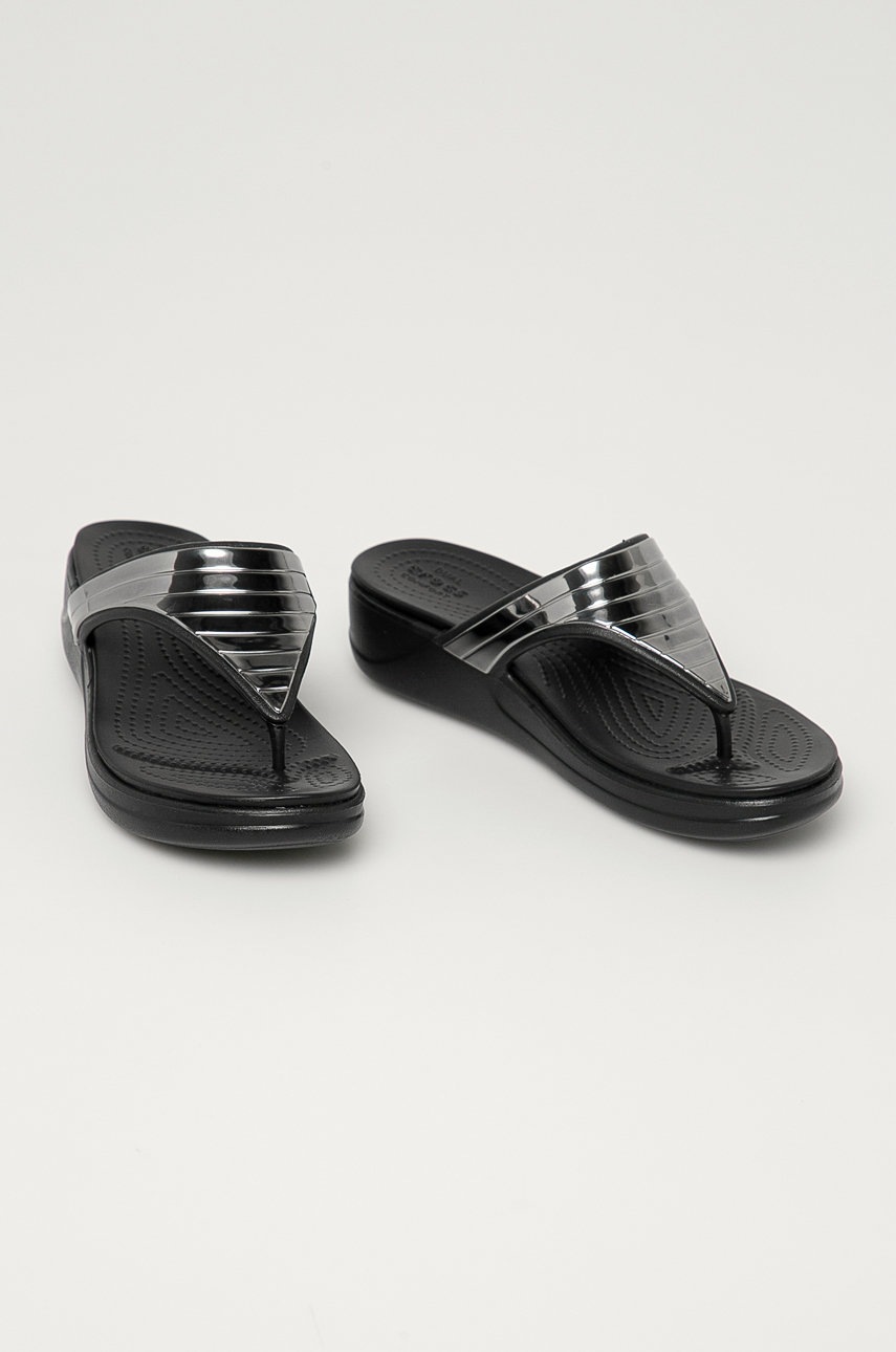 

Crocs - Вьетнамки