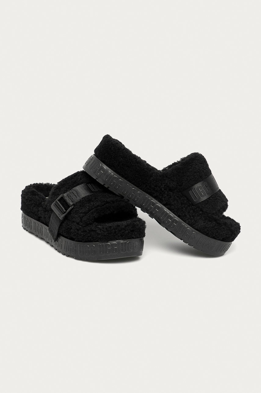 

UGG - Тапки Fluffita
