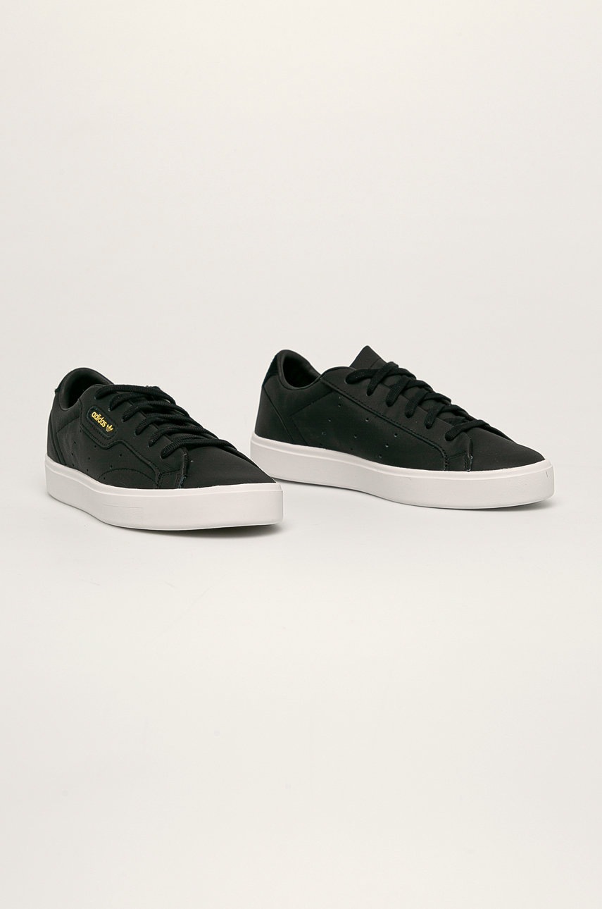 

adidas Originals - Кожаные кроссовки Sleek Shoes CG6193