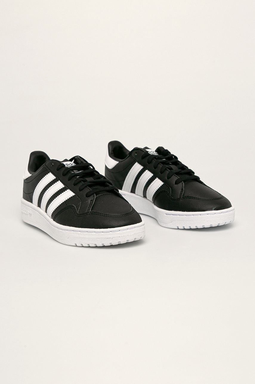 

adidas Originals - Детские кроссовки Team Court EF6810
